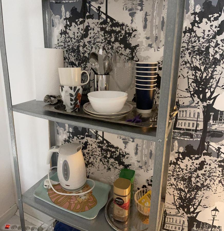 Pieni Huone 1 Km Jokirannasta Apartment Turku Ngoại thất bức ảnh